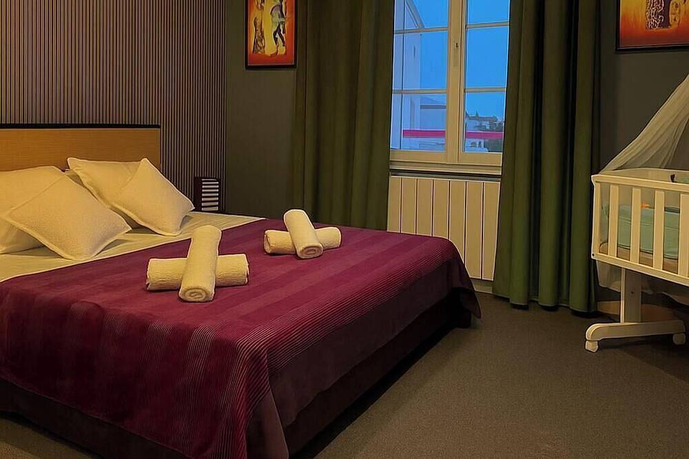 Entire apartment, Superb 3-bedroom apartment in the old butcher's shop in Alencon in Alençon, Alençon region