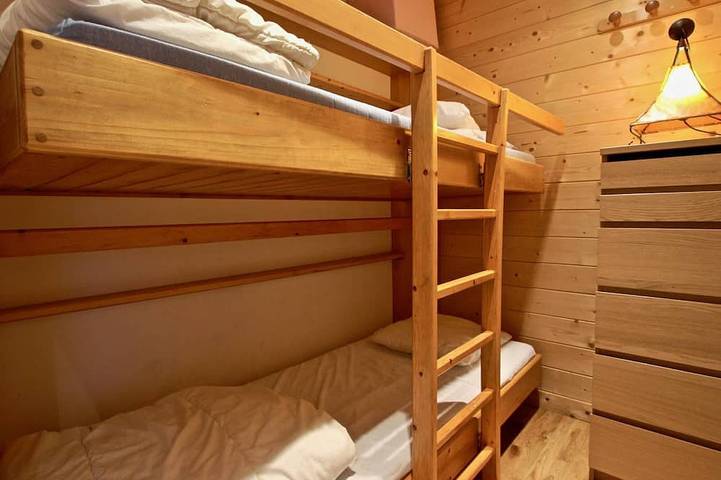 Gîte pour 4 personnes dans Cinema le Schuss (Chamrousse) - 3