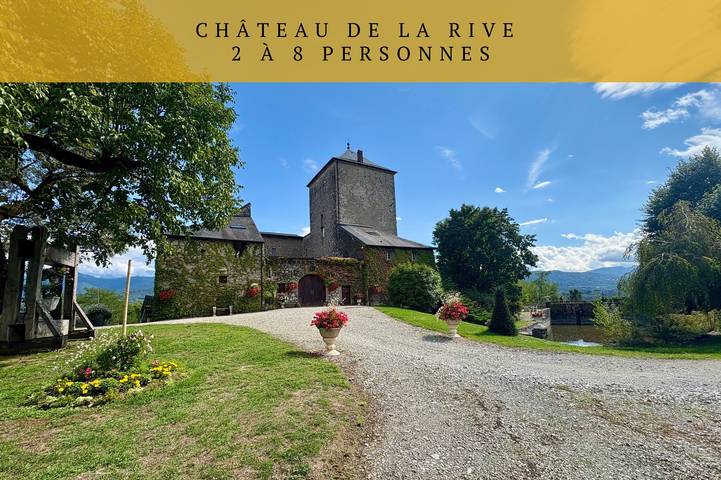 Chambre d’hôte pour 10 personnes, avec jardin à Burettes