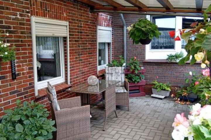 Ferienhaus für 4 Personen, mit Terrasse und Garten