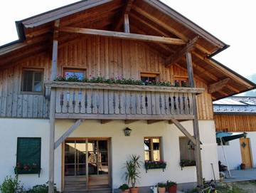 Ferienhaus für 7 Personen in Steinbach am Attersee, Attersee, Bild 1