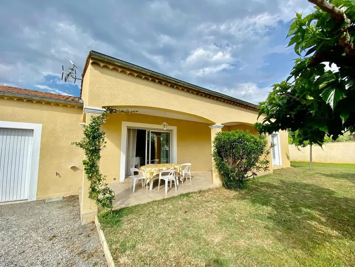 Villa pour 6 personnes, avec jardin et terrasse - 1