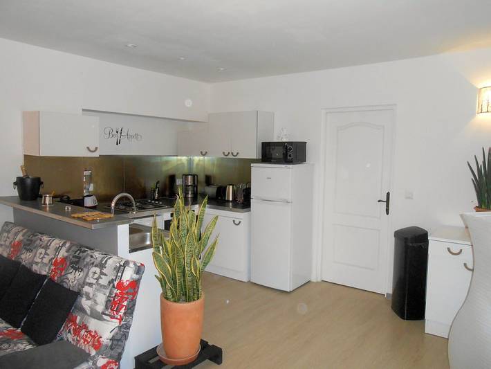 Gîte pour 6 personnes, avec piscine ainsi que terrasse et jardin à Peille