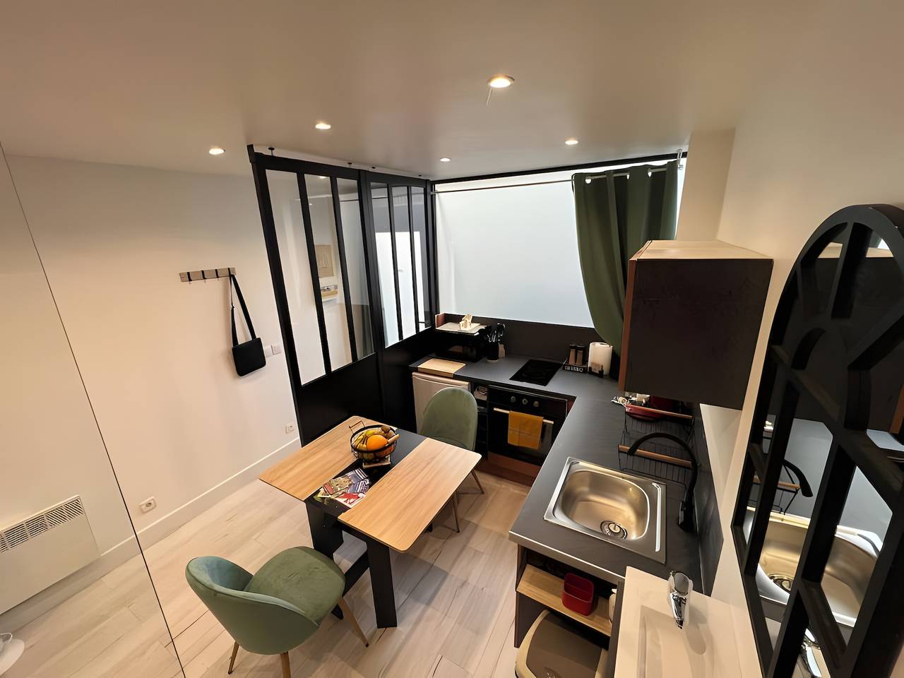 Apartamento entero, Cocoon city - a 5 minutos del centro de Annecy in Annecy, Región de Annecy