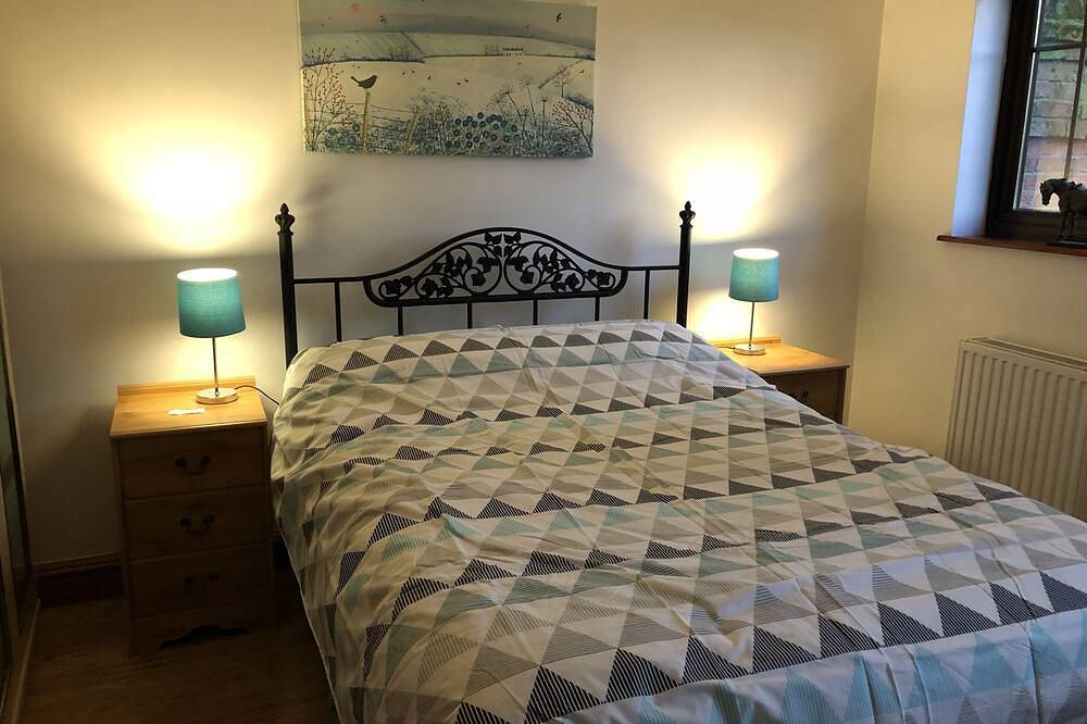 Garden cottage self catering in Collingham, Nottinghamshire