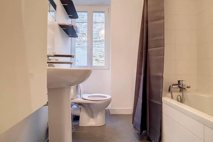 Gîte pour 4 personnes, avec jacuzzi à Luc-sur-Mer - 4