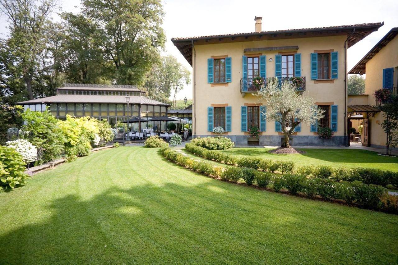 Hotel Villa Beccaris in Monforte d'Alba, Langhe
