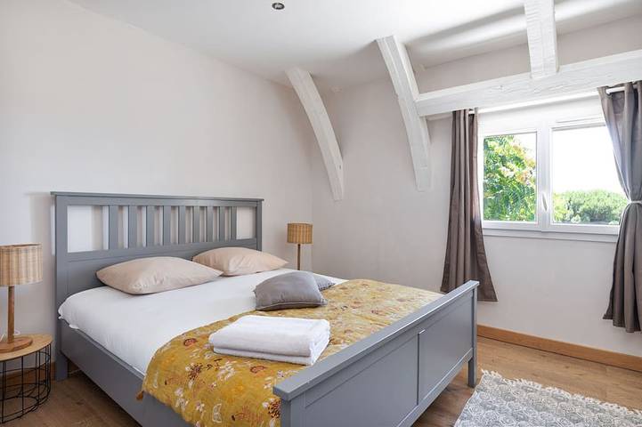 Gîte pour 4 personnes, avec terrasse et jardin dans Bellefont-La Rauze - 4