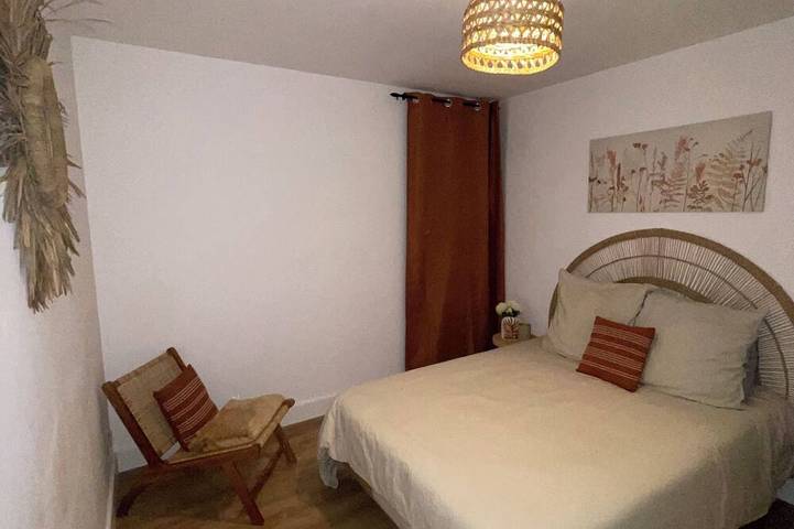 Gîte pour 6 personnes, avec jacuzzi ainsi que terrasse et jardin à Floirac - 2