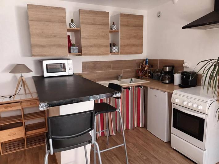 Gîte pour 3 personnes, avec terrasse à Rigarda - 4