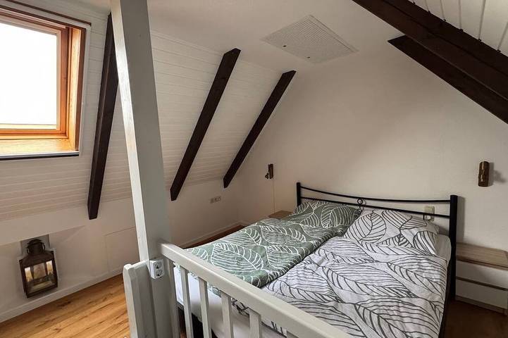 Ganze Wohnung, Ferienwohnung Queller - Schöne Maisonette mit Balkon in Friedrichskoog-Spitze, Friedrichskoog