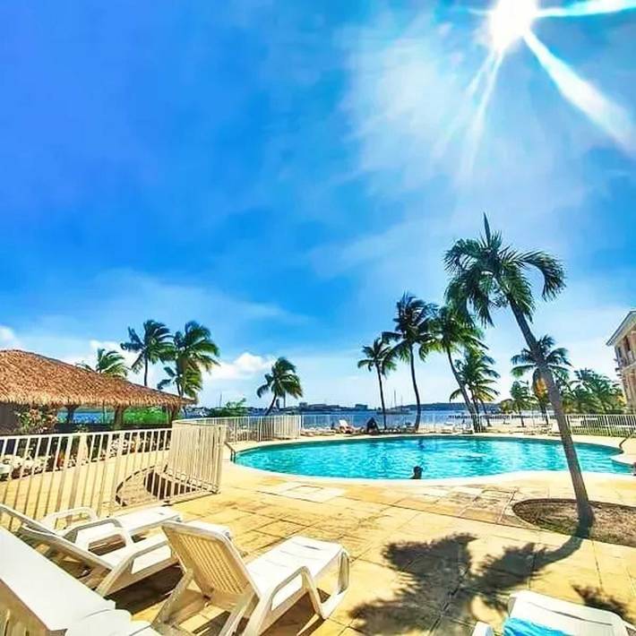 Vacation rental for 4 people, with pool in Saint Martin