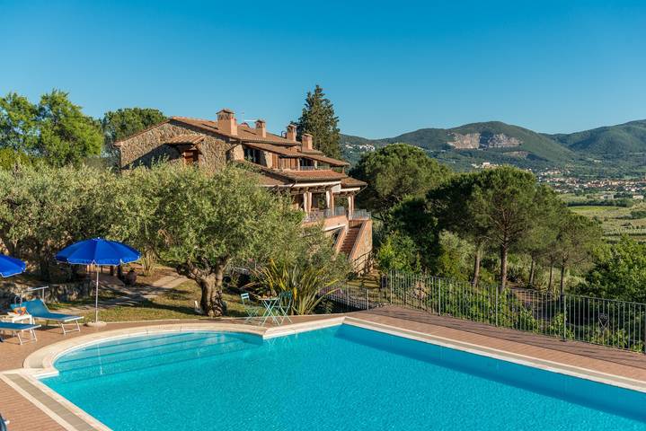 Apartamento entero, Casetta con piscina panorámica, veranda privada y Wi-Fi in Gavorrano, Provincia de Grosseto
