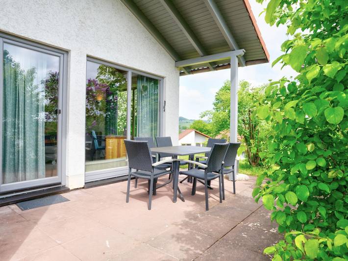 Ferienhaus für 6 Personen, mit Terrasse und Garten in Uslar
