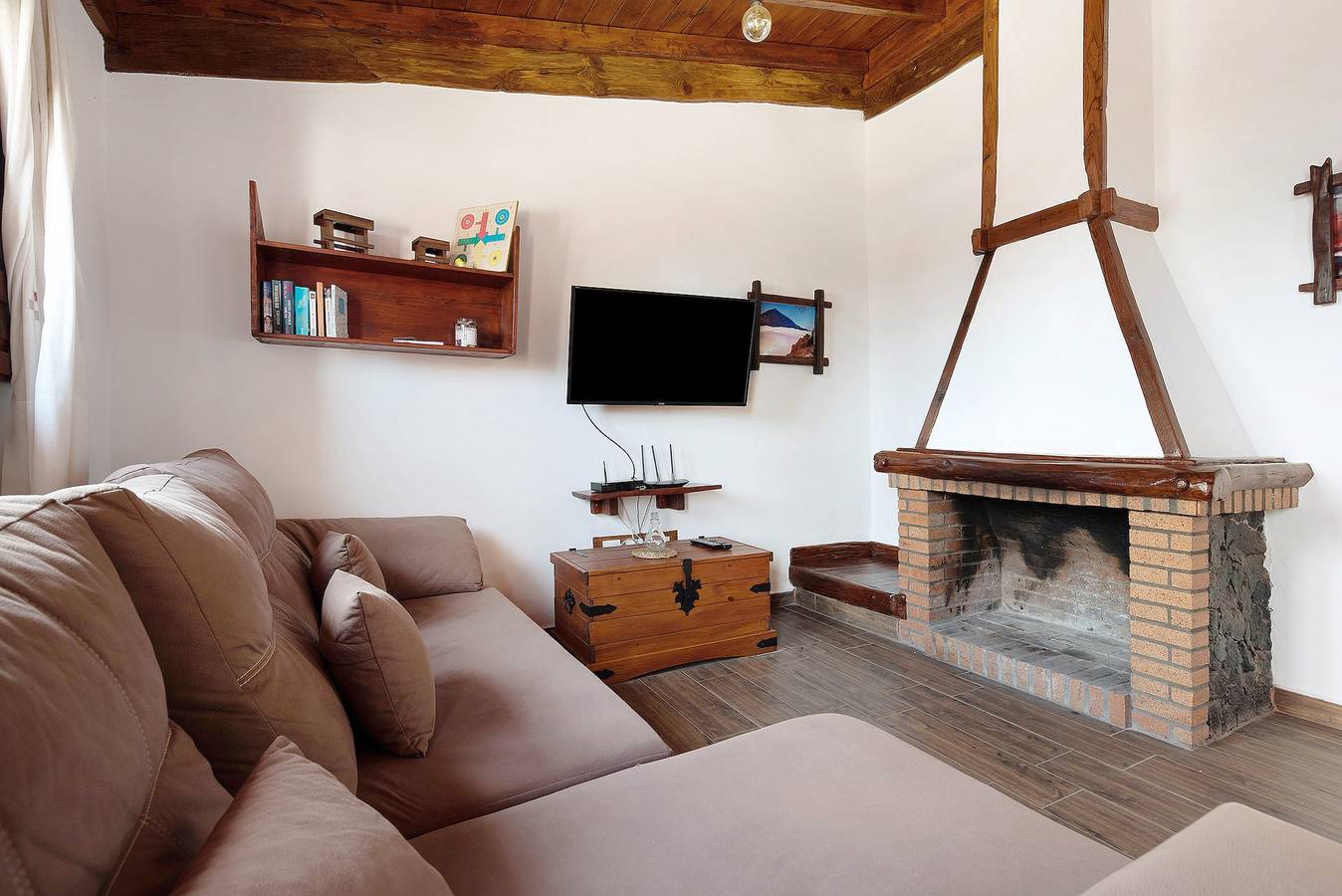 Casa Rural Romance con vistas al mar, jacuzzi y Wi-Fi in Cueva del Viento, Icod de los Vinos