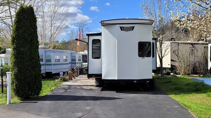 Camping for 10 Guests in Sevier County, Picture 3