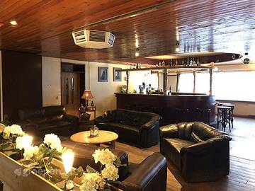 Ferienhaus für 55 Personen, mit Balkon/Terrasse und Terrasse in Ommen