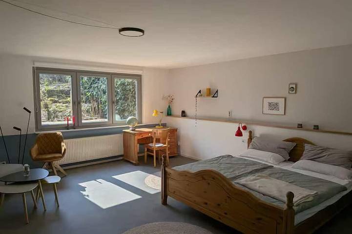 Ferienwohnung für 3 Personen, mit Garten und Sauna sowie Pool in Hannover - 2