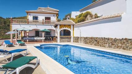 Finca für 12 Personen in Sayalonga, Costa del Sol, Bild 2