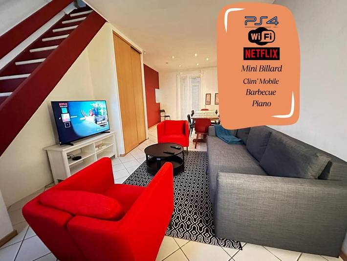 Gîte pour 8 personnes, avec jardin et terrasse, animaux acceptés à Montluçon