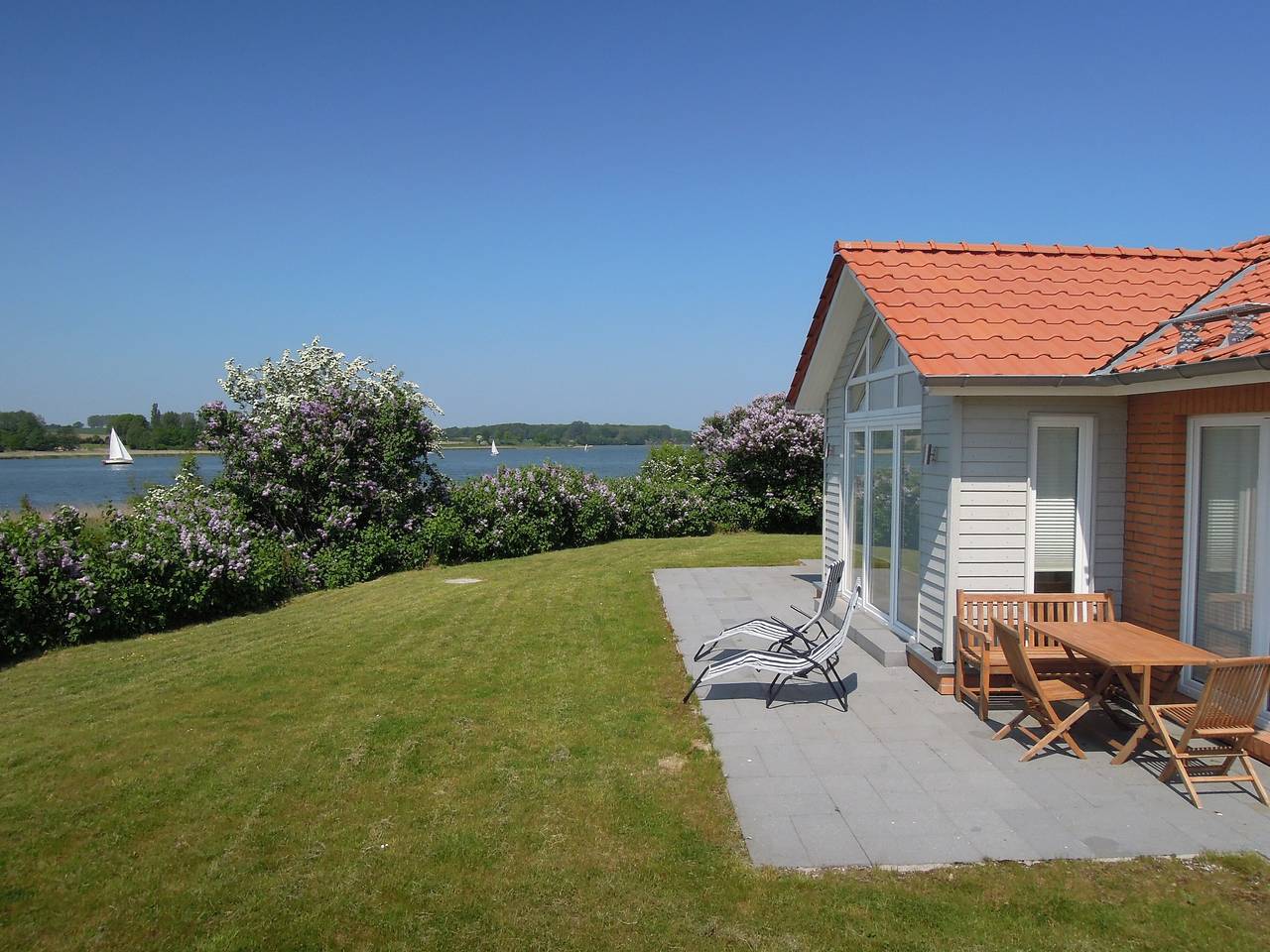 Ferienhaus 'Badeuferhaus' mit Meerblick, privater Terrasse und Wlan in Kosel, Rendsburg-Eckernförde