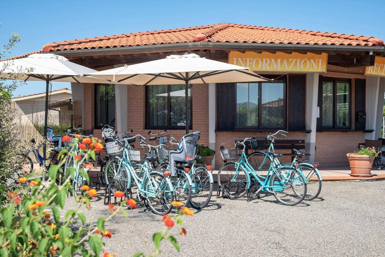 Villaggio Il Girasole in Spiaggia di Follonica (Scarlino), Follonica