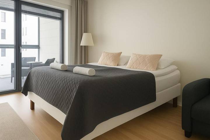 Gîte pour 7 personnes, avec vue ainsi que sauna et terrasse dans Tampere
