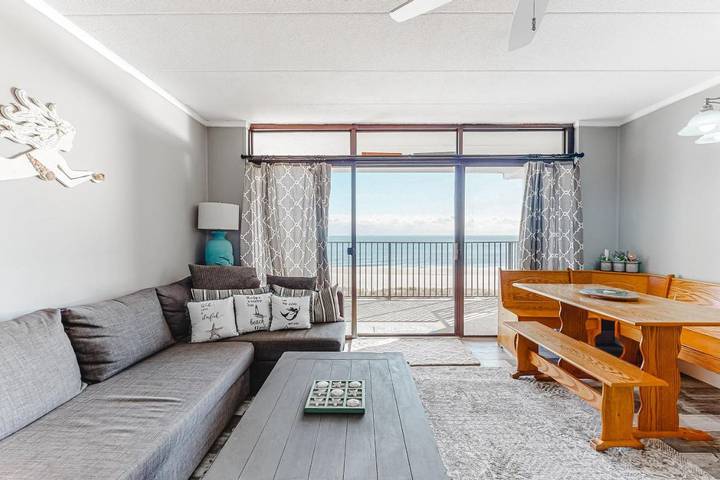 Apartamento de vacaciones para 7 personas, con piscina además de vistas y balcón - 1