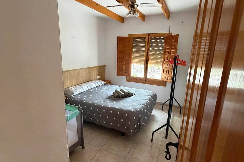 Homerez - Villa with Pool in Alicante in La Marina, Elche
