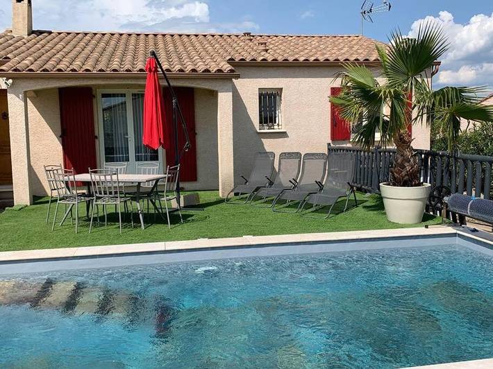 Location de vacances pour 5 personnes, avec jardin et piscine, animaux acceptés à Allègre-les-Fumades - 2