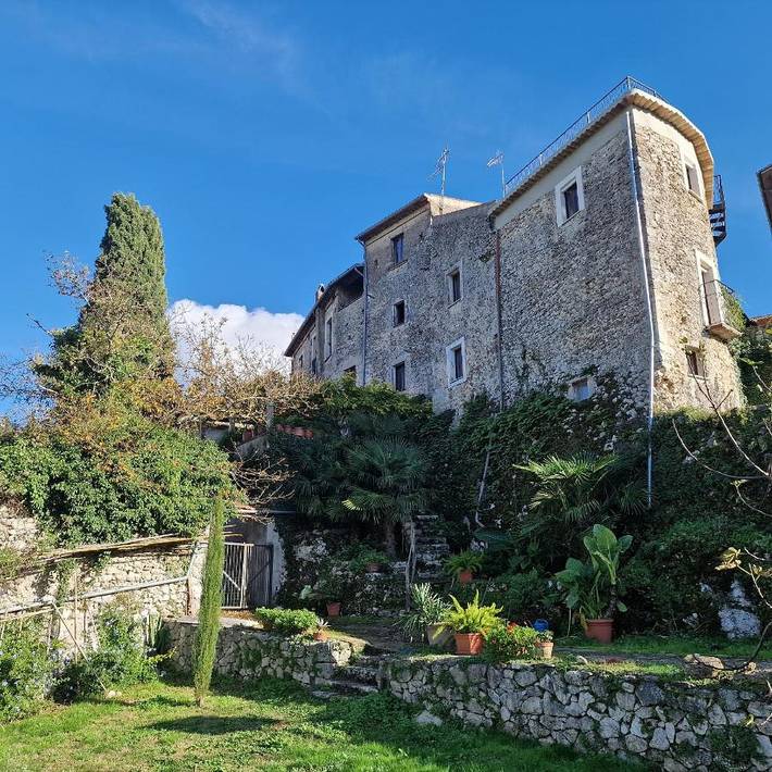 Location de vacances pour 2 personnes, avec terrasse et vue, animaux acceptés à Fontechiari