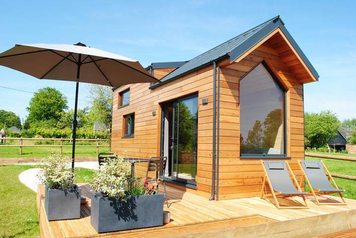 Gîte pour 2 personnes, avec jardin à Ouainville