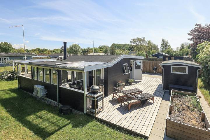 Ferienhaus für 2 Personen, mit Garten und Terrasse auf Seeland