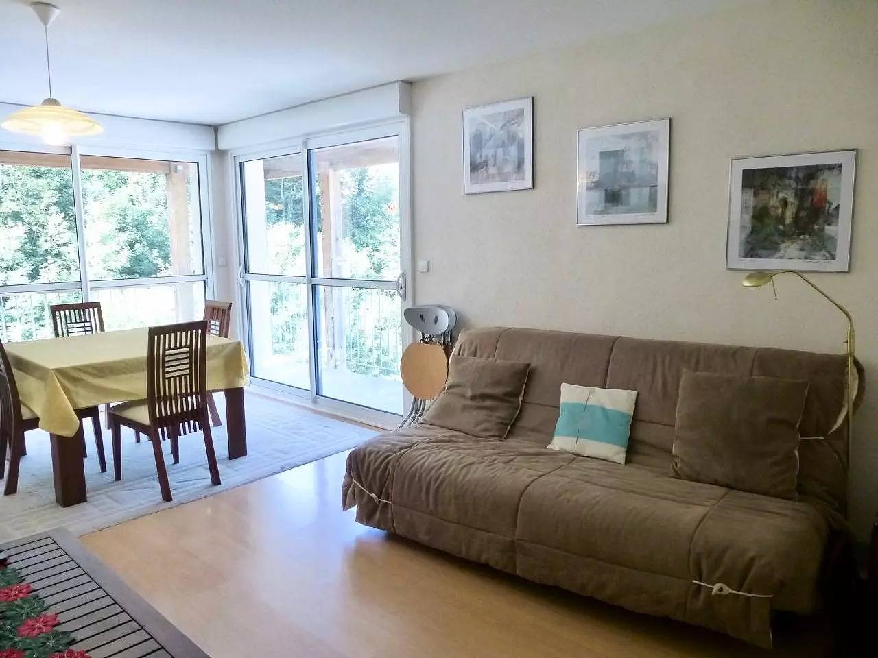 Entire apartment, Bright apartment with 2 balconies and covered parking in Barèges, Pyrenees National Park