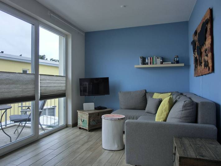 Ferienwohnung für 2 Personen, mit Balkon in Gelbensande