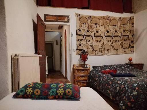 Location de vacances pour 8 personnes, avec jardin à Vesseaux - 3