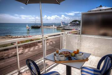 Hôtel pour 2 personnes, avec vue et terrasse, animaux acceptés dans Plage de la Légenèse