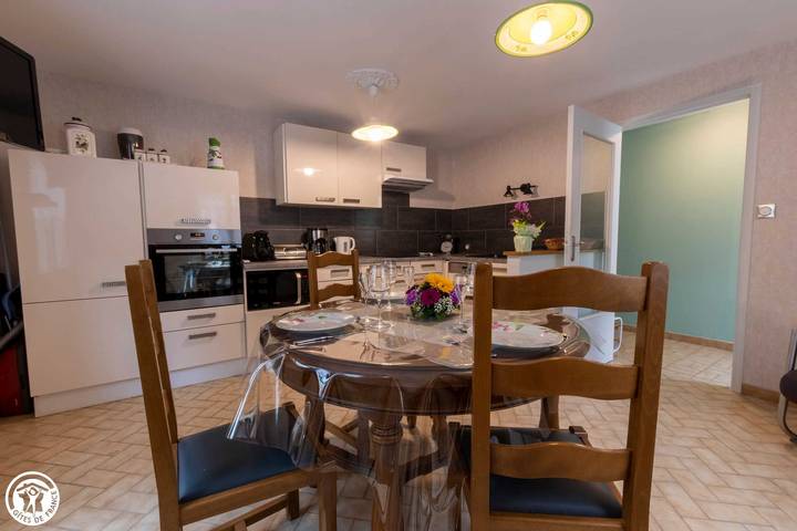 Gîte pour 3 personnes, avec terrasse à Troissy - 2