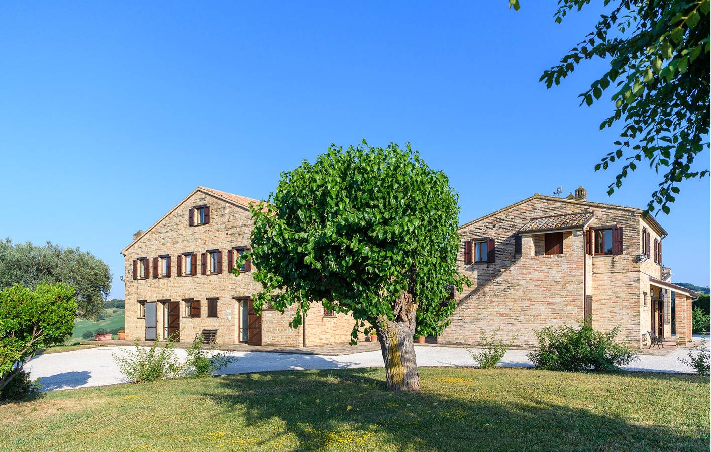 Casa de vacaciones para 20 personas con piscina in Tolentino, Provincia de Macerata