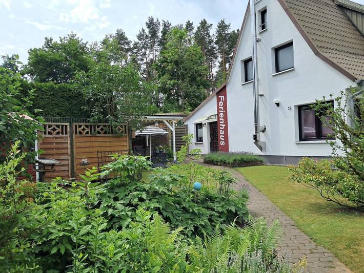 Ferienhaus für 5 Personen, mit Seeblick und Garten in Krakow am See
