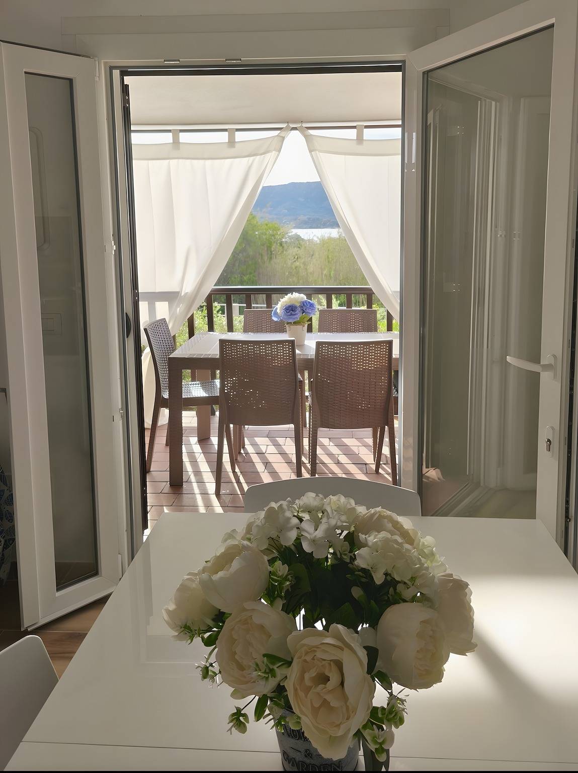 Casa Vacanze 'Orizzonte Infinito' con Vista Mare, Wi-Fi e Aria Condizionata in Cannigione, Arzachena