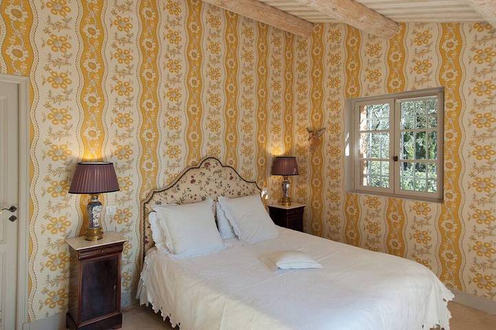 Location de vacances pour 10 personnes, avec jardin à Le Tholonet - 2