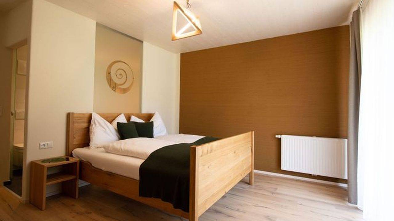 Doppelzimmer für 2 Personen (27 m²) in Straden in Südoststeiermark, Straden