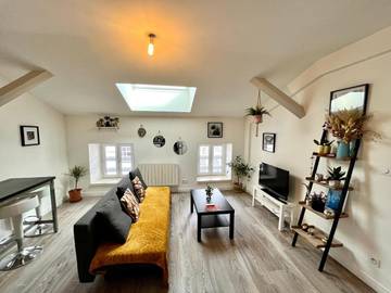 Gîte pour 3 personnes, avec terrasse, animaux acceptés à Rives