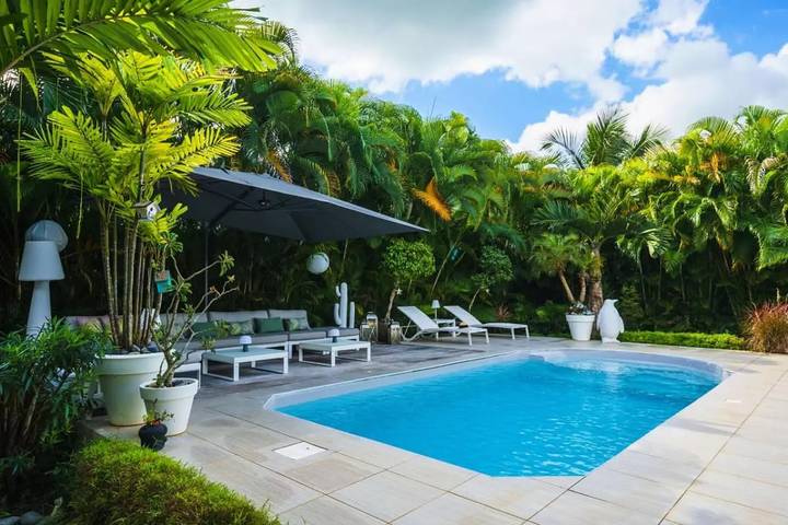 Location de vacances pour 6 personnes, avec jardin et piscine à Baie-Mahault - 3