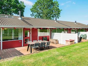 Ferienhaus für 6 Personen, mit Pool und Terrasse, kinderfreundlich in Apenrade