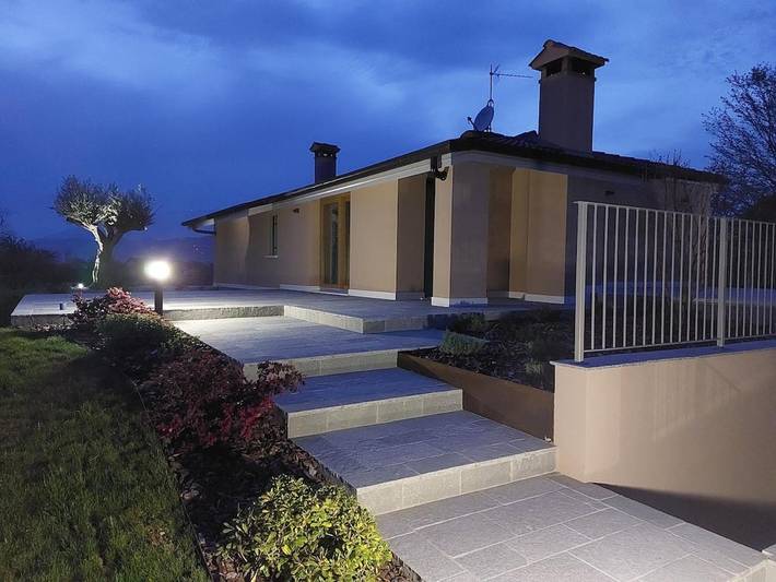 B&b, con Balcone e Terrazza nonché Giardino e Panorama a Pieve di Soligo