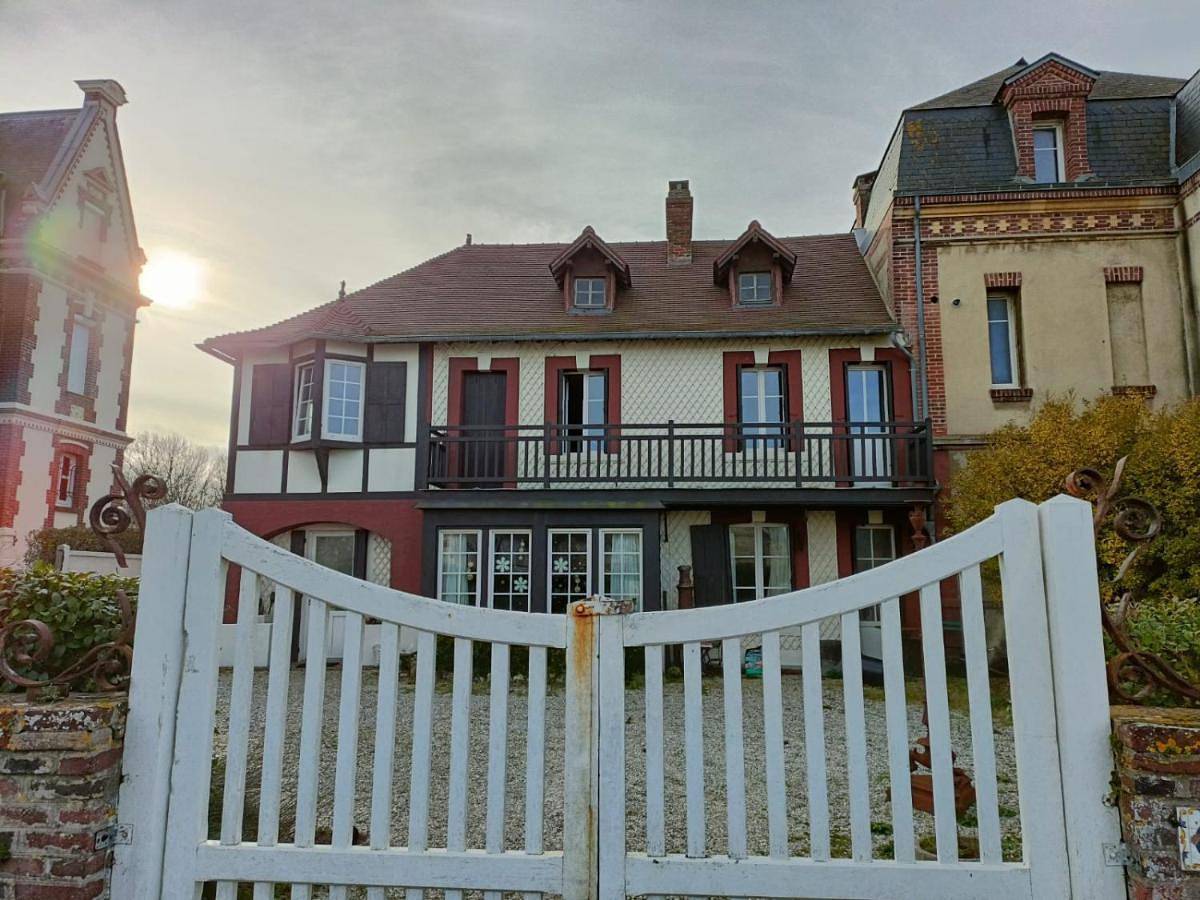 Ganze Ferienwohnung, Une parenthèse en bord de mer in Houlgate, Lisieux und Umgebung