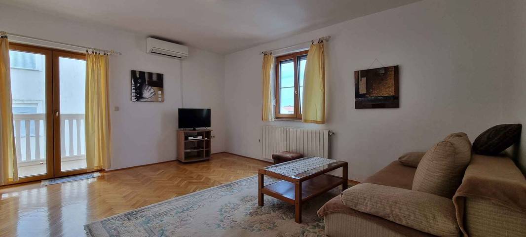 Ganze Ferienwohnung, Ferienwohnung mit Klimaanlage und Internet  in Medulin Stadt, Medulin