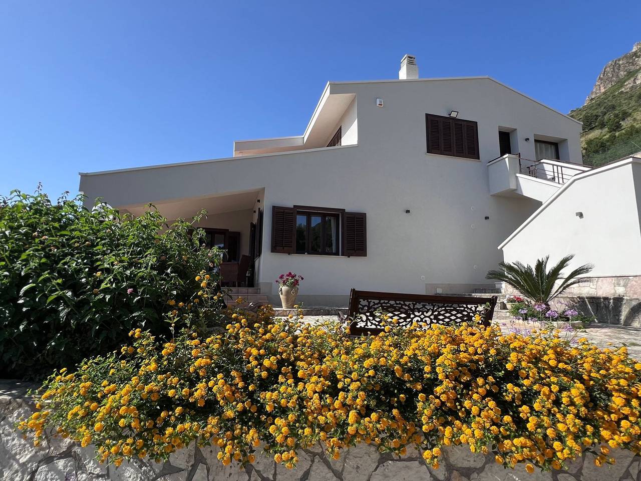 "Bouganvillae" mit Pool in Castellammare del Golfo, Trapani Province